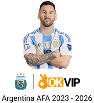 Vận động viên tennis đang giao bóng trên sân, minh họa cho cá cược tennis tại sun city 888